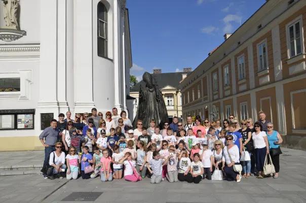 Pielgrzymka szkoły prywatnej — zdjęcie 16