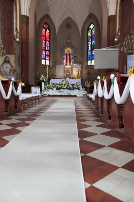 Pierwsza Komunia szkoły prywatnej — zdjęcie 12