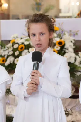 Pierwsza Komunia szkoły prywatnej — zdjęcie 63